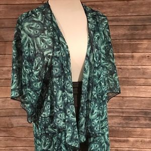 Lularoe kimono